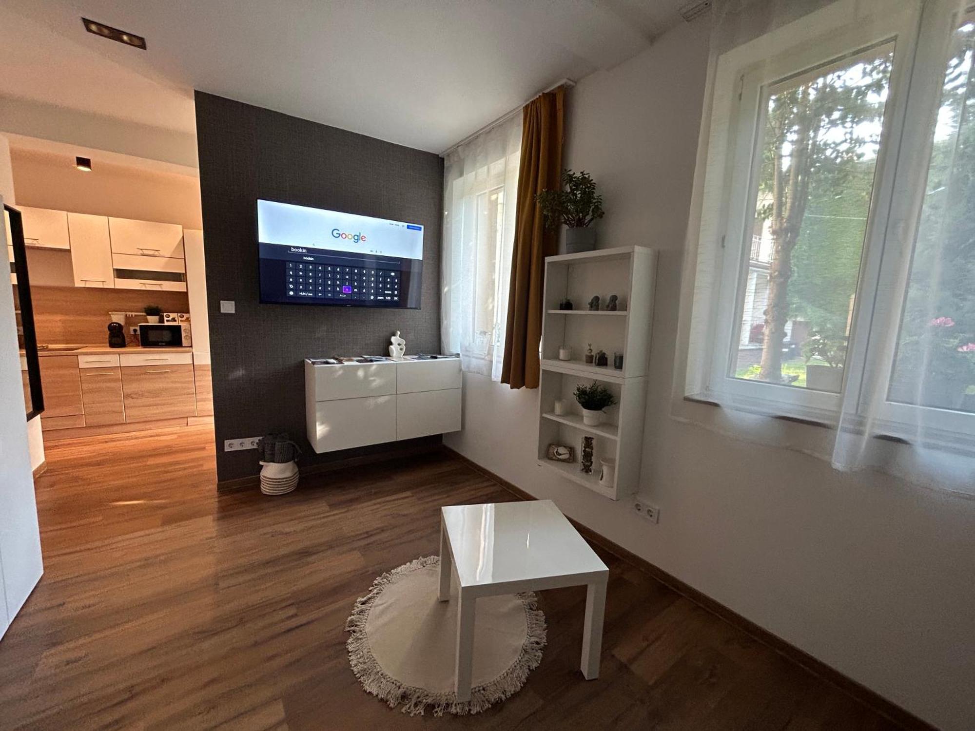 R59 Apartman With Free Parking Pécs Kültér fotó
